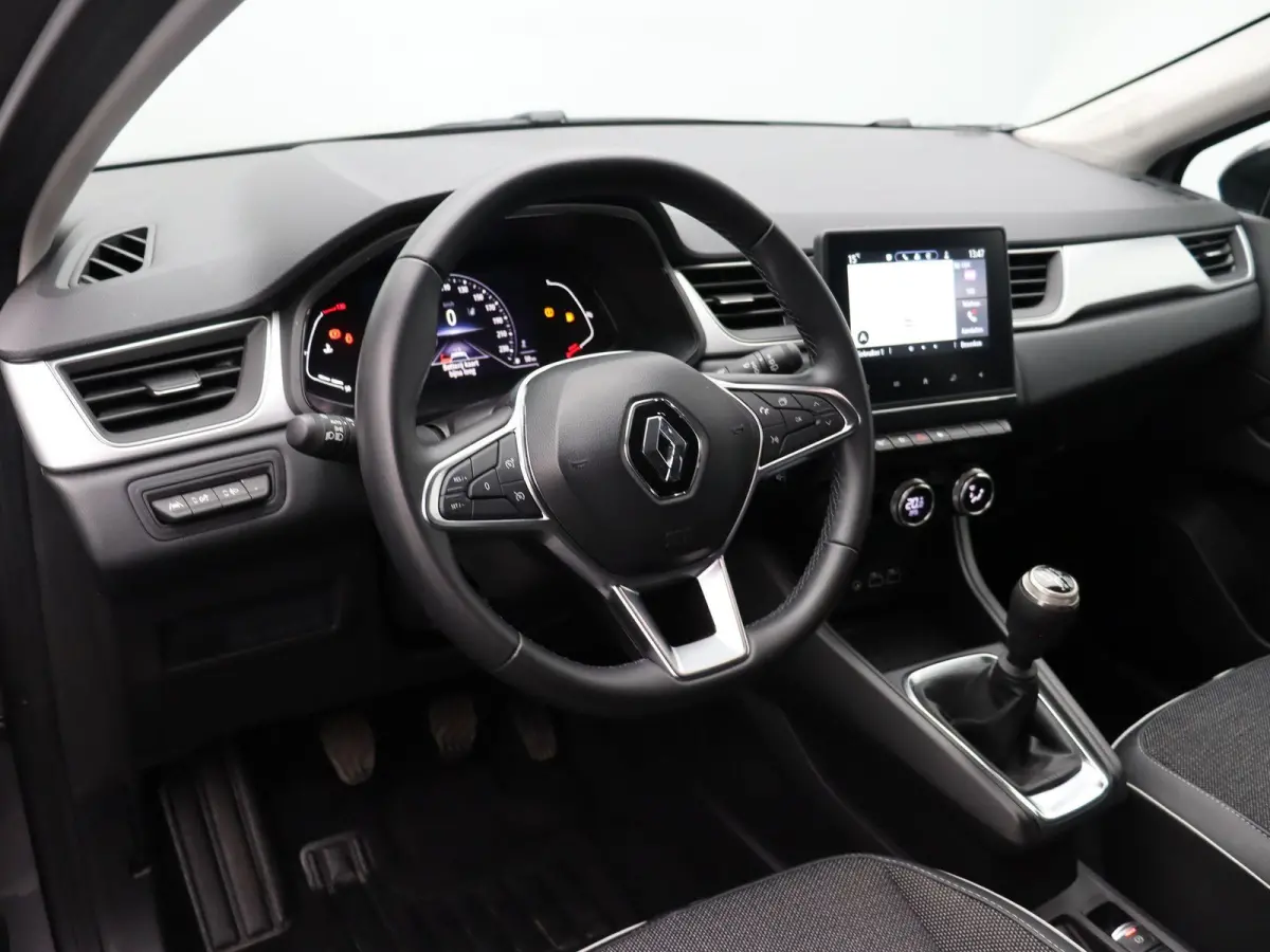 TCe 90pk Techno | Achteruitrijcamera | Navigatie | Parkeersensoren voor/achter | Climate control |