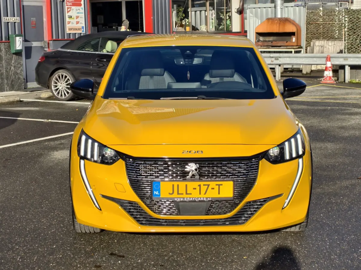 1.2 PureTech GT-Line / AUTOMAAT / LAGE KM / FULL OPTION /