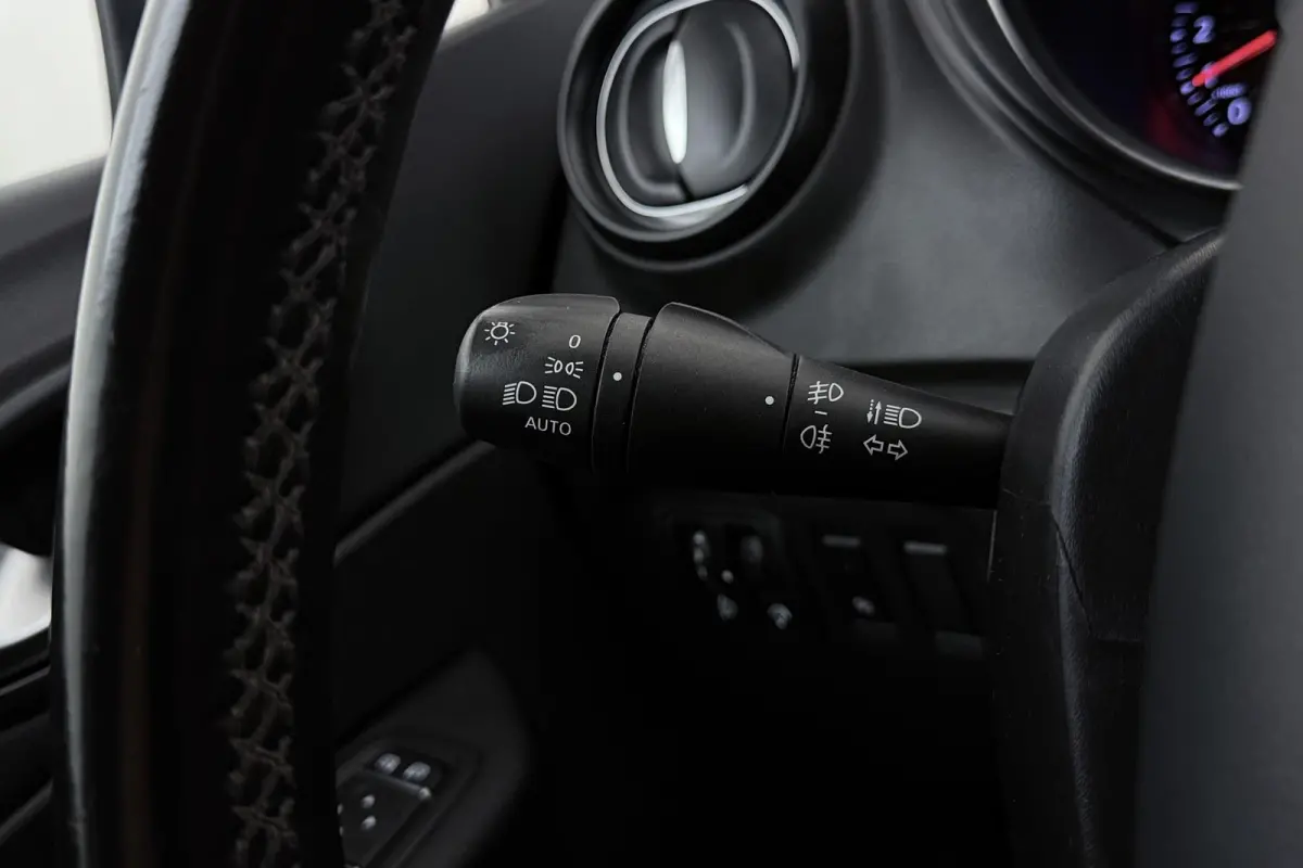 1.2 TCe Intens | Trekhaak | CarPlay | Camera | Navigatie | Climate Control |