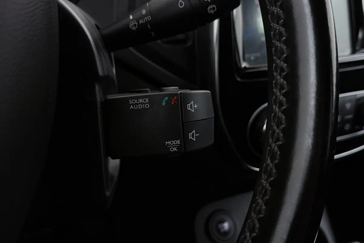 1.2 TCe Intens | Trekhaak | CarPlay | Camera | Navigatie | Climate Control |