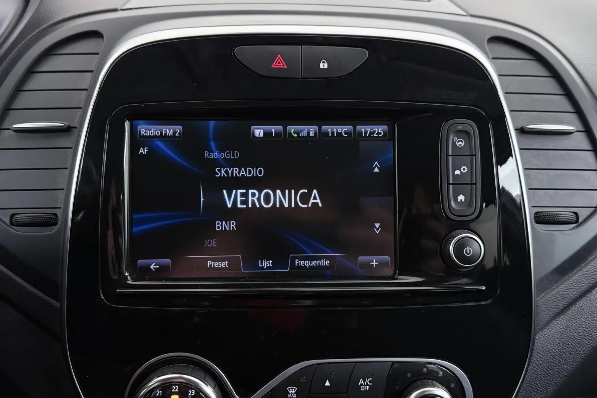 1.2 TCe Intens | Trekhaak | CarPlay | Camera | Navigatie | Climate Control |