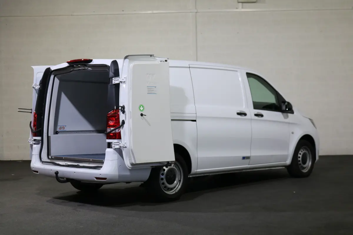 116 CDI Automaat Koelwagen Dag en Nacht