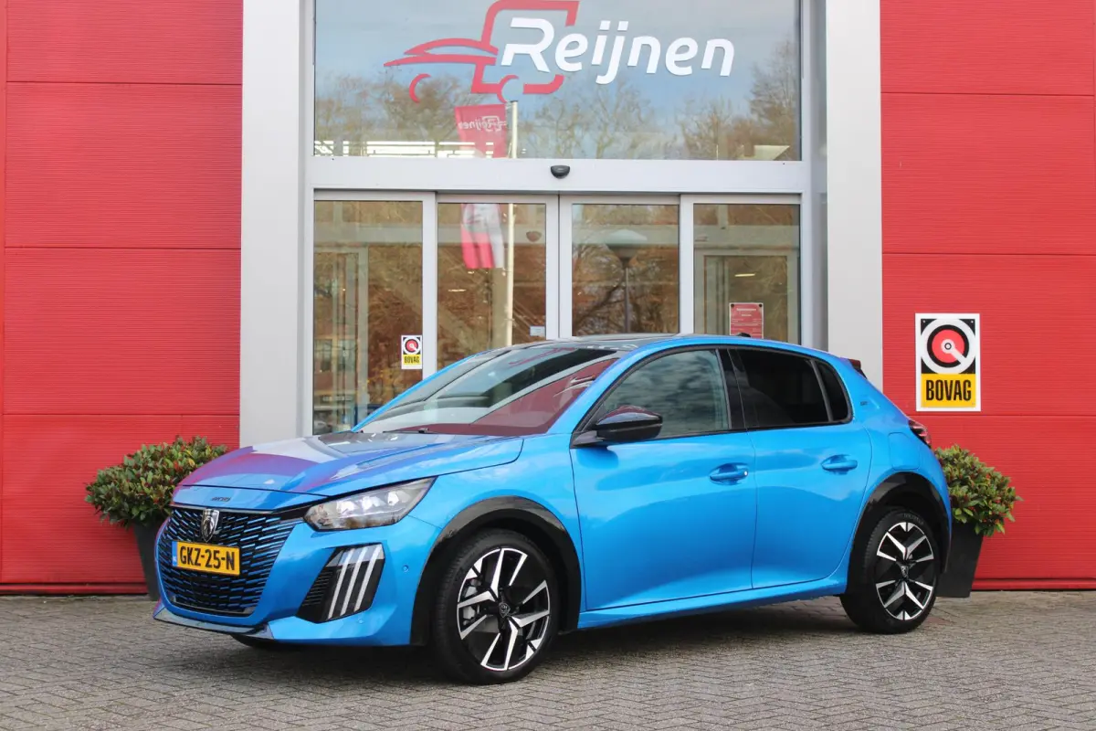 1.2 100PK GT | PANORAMA DAK | KEYLESS ENTRY/START | DRAADLOZE APPLE CARPLAY/ANDROID AUTO | CAMERA VOOR + ACHTER | DRAADLOZE TELEFOONLADER | 17" LICHTEMTALEN VELGEN | FULL LED KOPLAMPEN | DOD