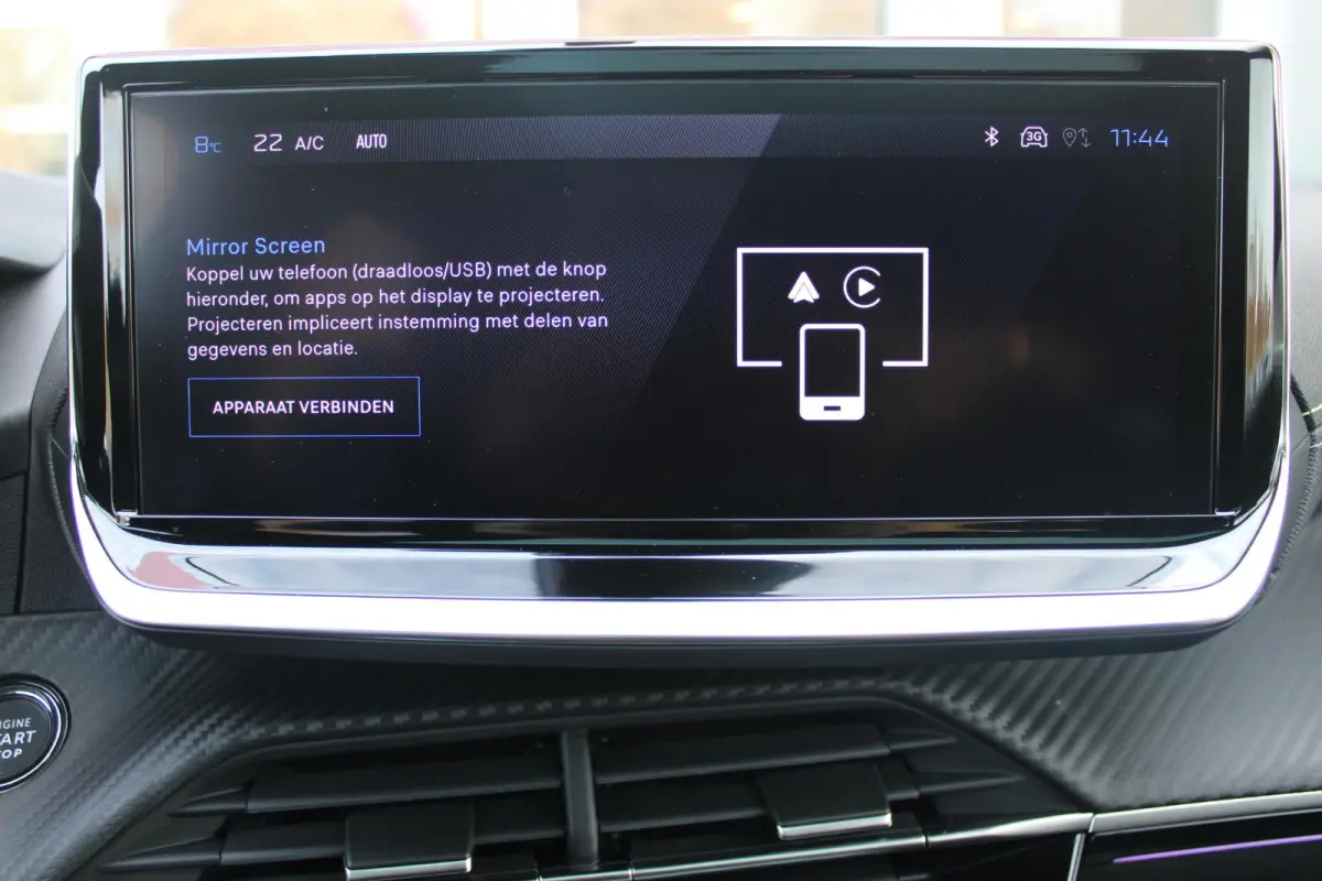 1.2 100PK GT | PANORAMA DAK | KEYLESS ENTRY/START | DRAADLOZE APPLE CARPLAY/ANDROID AUTO | CAMERA VOOR + ACHTER | DRAADLOZE TELEFOONLADER | 17" LICHTEMTALEN VELGEN | FULL LED KOPLAMPEN | DOD