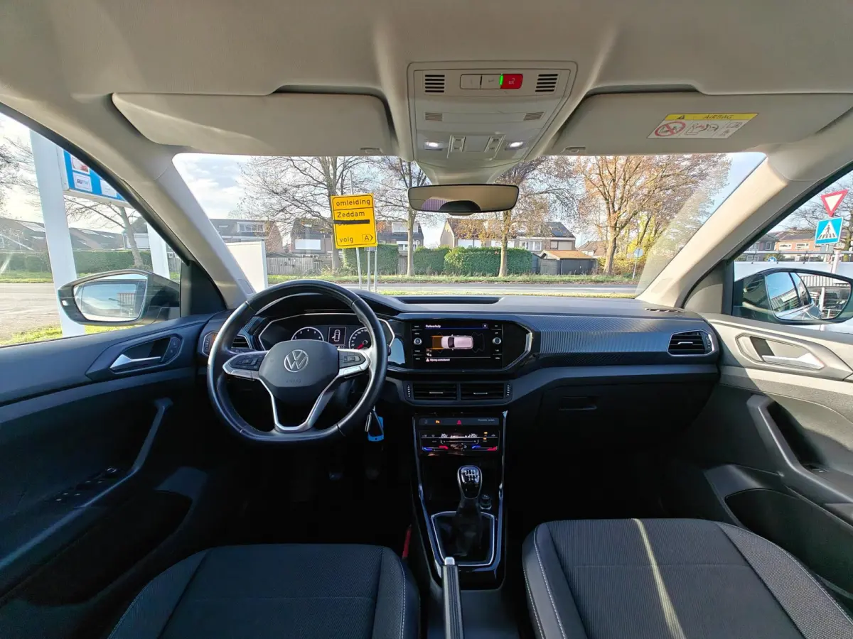 1.0 TSI Style | Org. NL | LED verlichting | Carplay | Navigatie | Dealer onderhouden