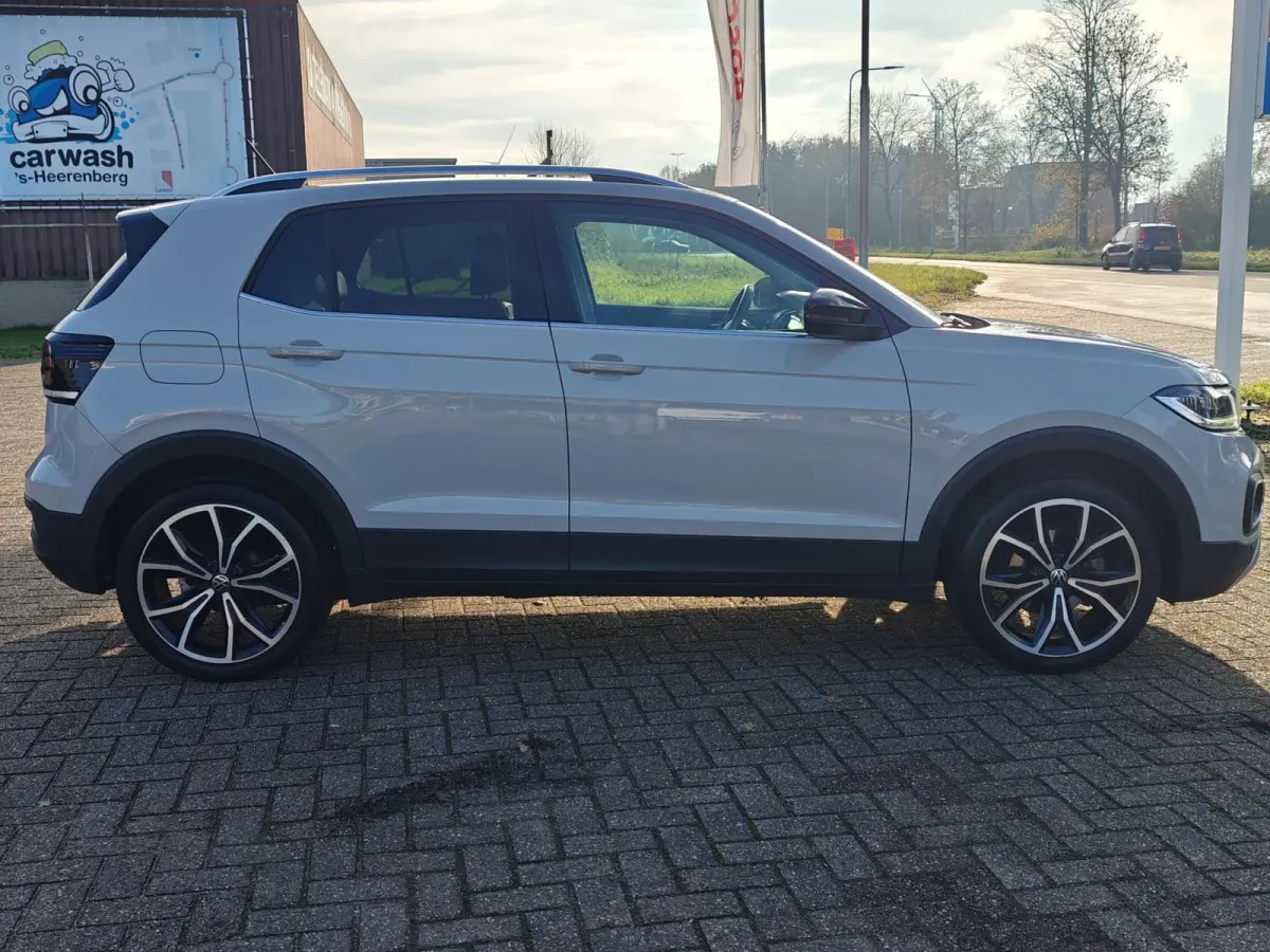 1.0 TSI Style | Org. NL | LED verlichting | Carplay | Navigatie | Dealer onderhouden