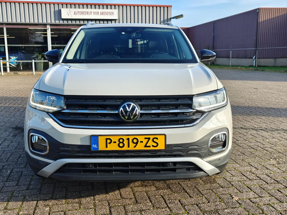 1.0 TSI Style | Org. NL | LED verlichting | Carplay | Navigatie | Dealer onderhouden