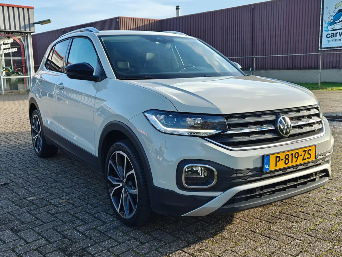 1.0 TSI Style | Org. NL | LED verlichting | Carplay | Navigatie | Dealer onderhouden