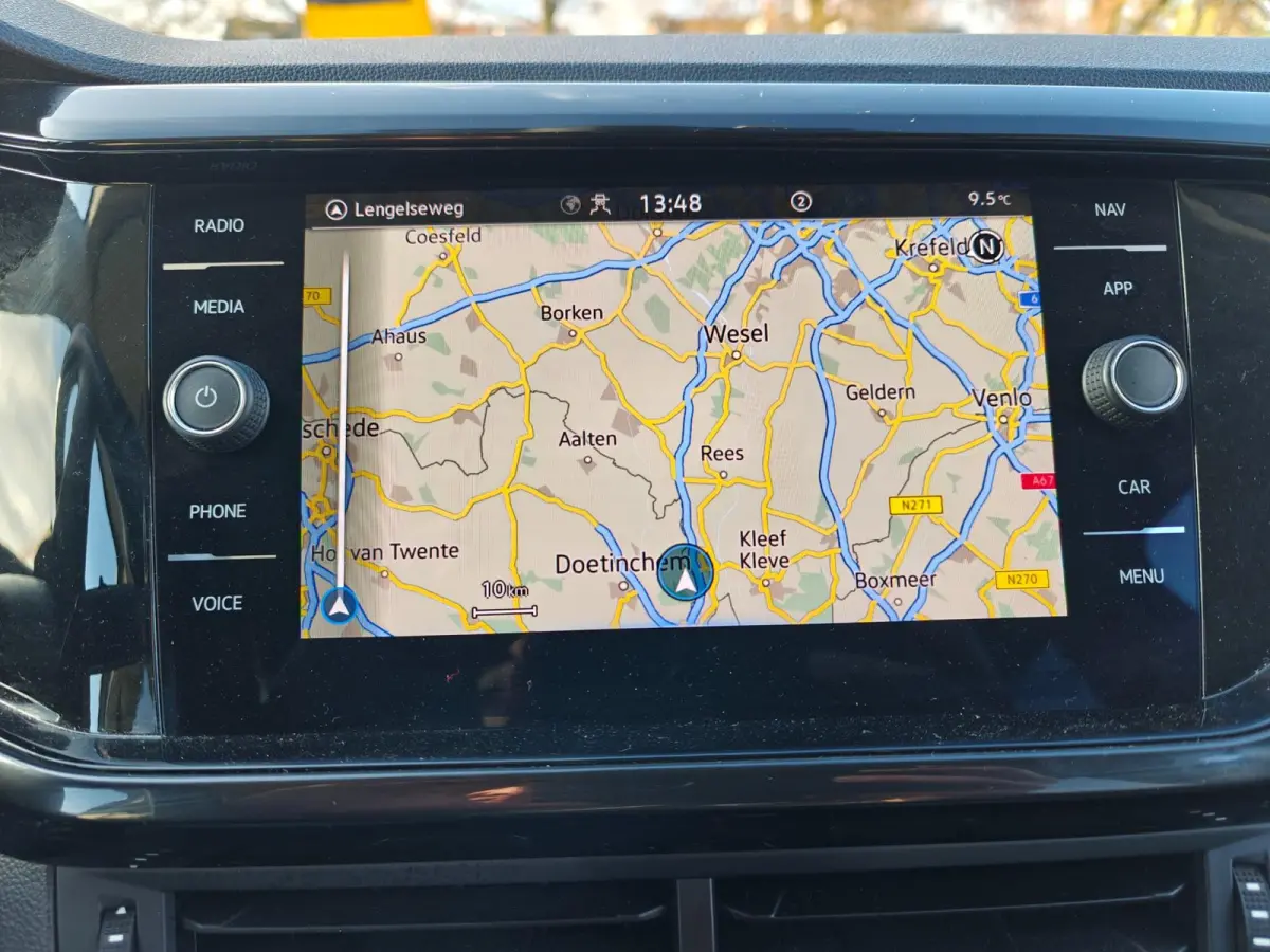 1.0 TSI Style | Org. NL | LED verlichting | Carplay | Navigatie | Dealer onderhouden