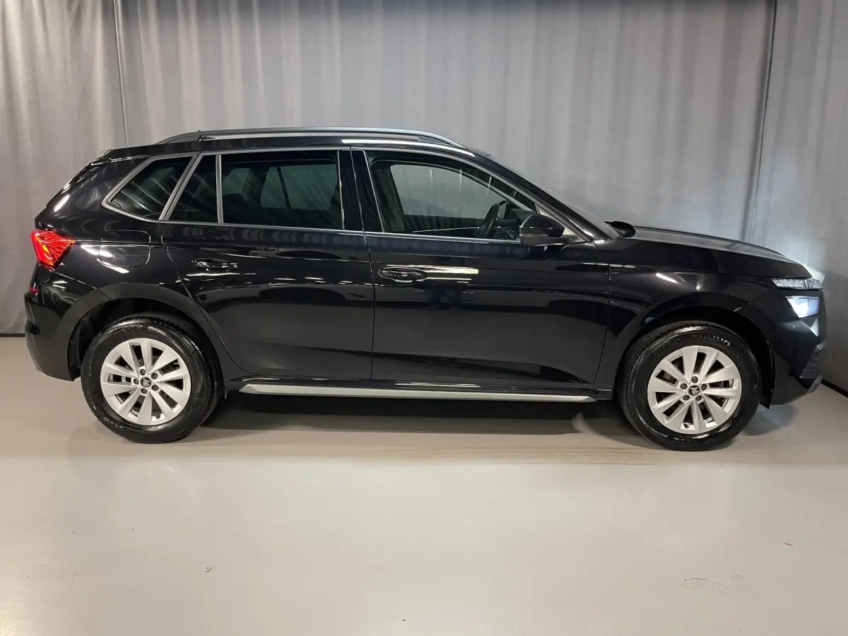 1.0 TSI Business Edition 16"/ Stoel + stuurverwarming/Keyless/Camera/Apple Carplay & Android Auto/PDC v+a/Climate