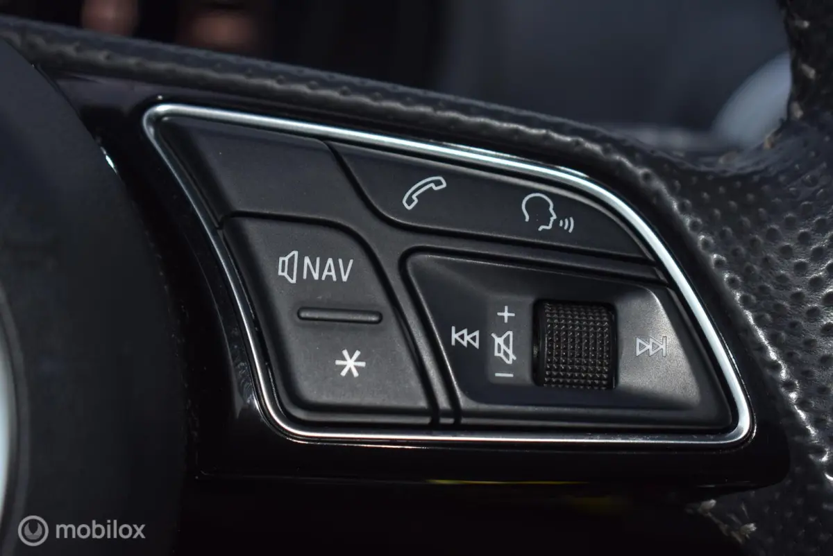 2.0 TFSI quattro S-Line Pano Virtual Leder/Alcantara Stoelverwarming 18" LMV Zeer mooi!