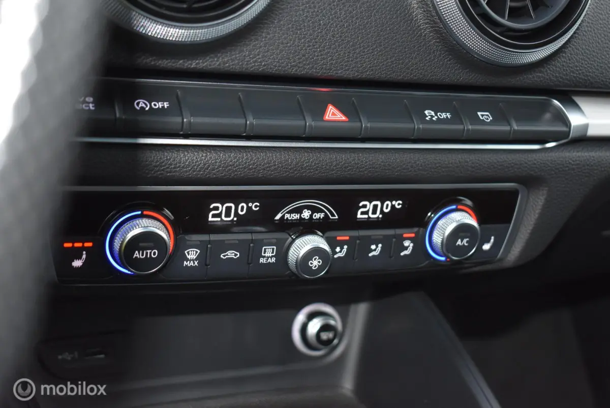 2.0 TFSI quattro S-Line Pano Virtual Leder/Alcantara Stoelverwarming 18" LMV Zeer mooi!