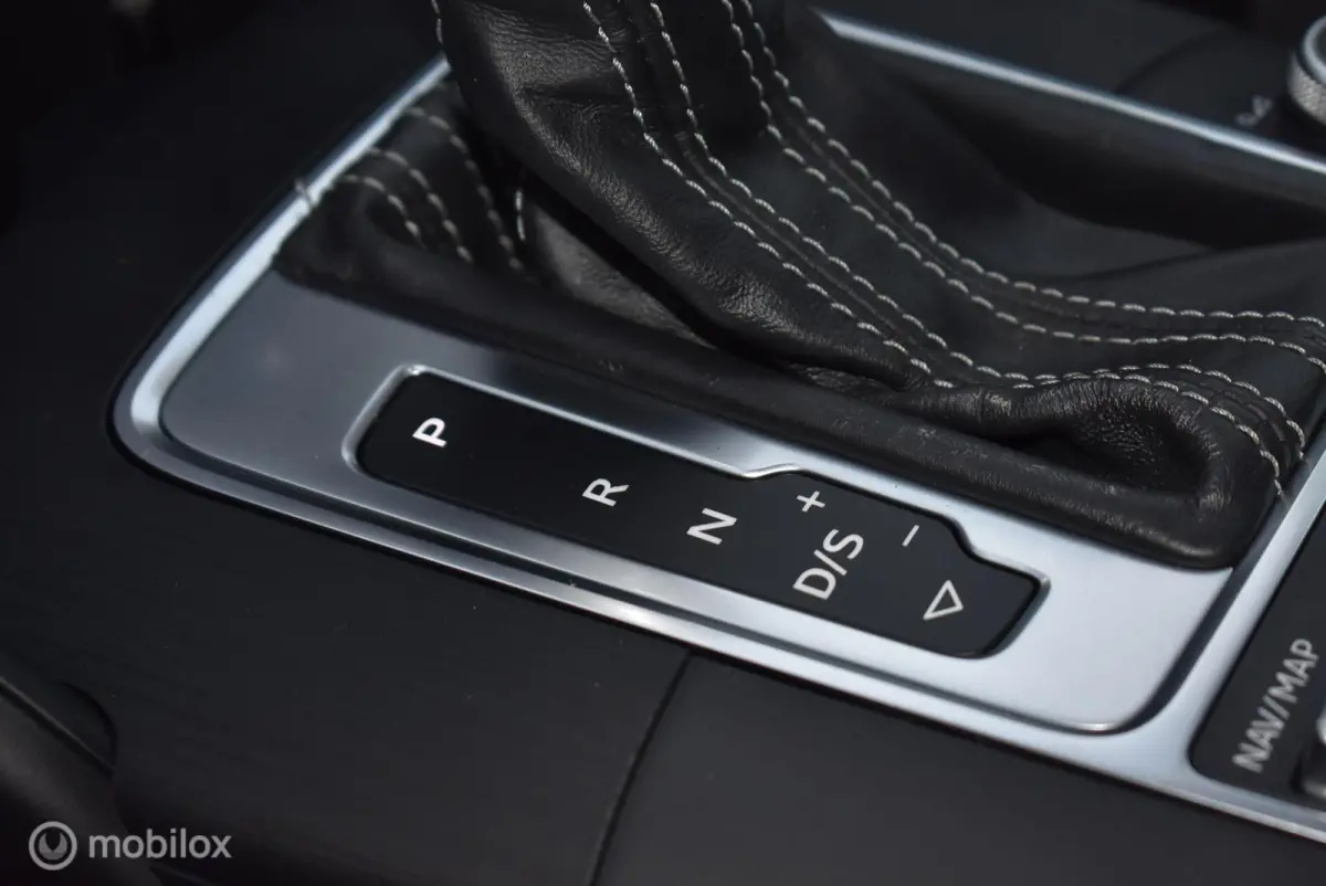 2.0 TFSI quattro S-Line Pano Virtual Leder/Alcantara Stoelverwarming 18" LMV Zeer mooi!