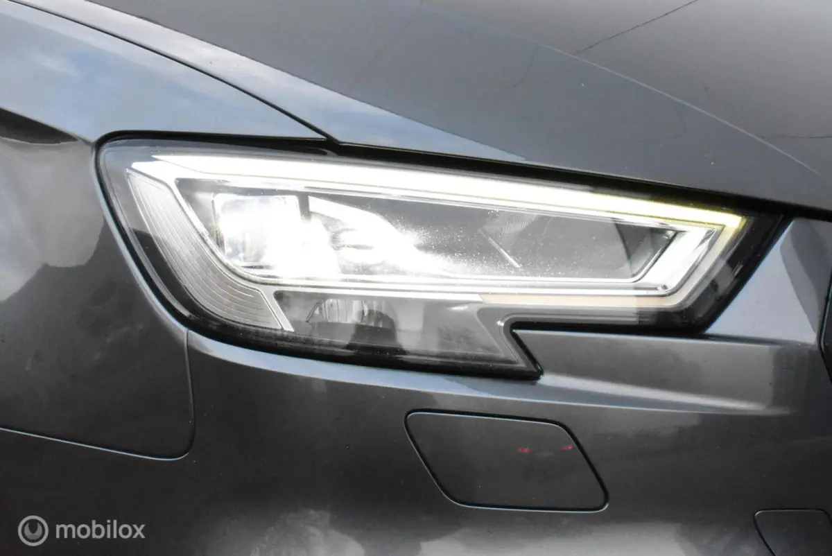 2.0 TFSI quattro S-Line Pano Virtual Leder/Alcantara Stoelverwarming 18" LMV Zeer mooi!