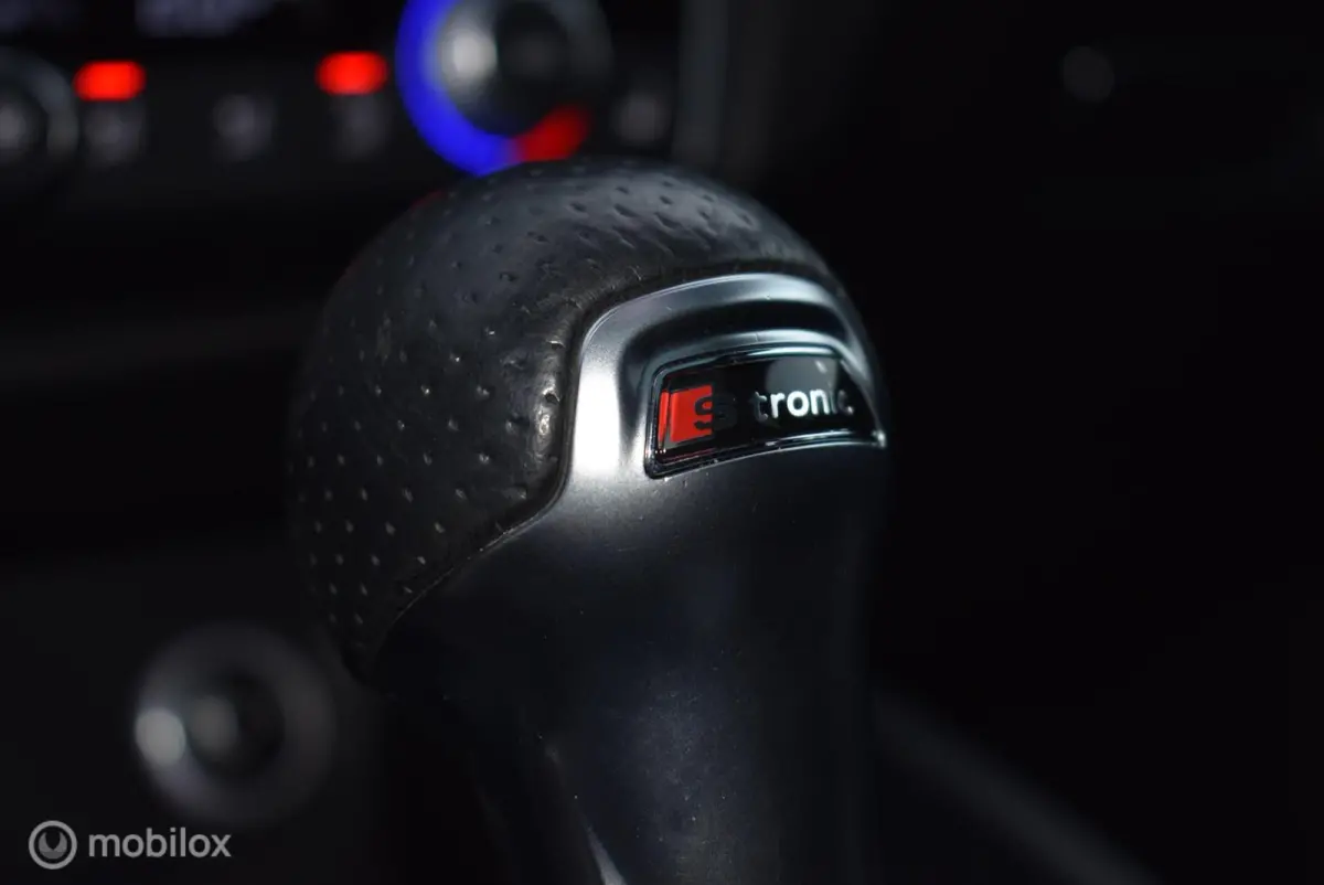 2.0 TFSI quattro S-Line Pano Virtual Leder/Alcantara Stoelverwarming 18" LMV Zeer mooi!