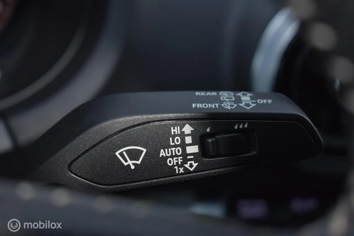 2.0 TFSI quattro S-Line Pano Virtual Leder/Alcantara Stoelverwarming 18" LMV Zeer mooi!