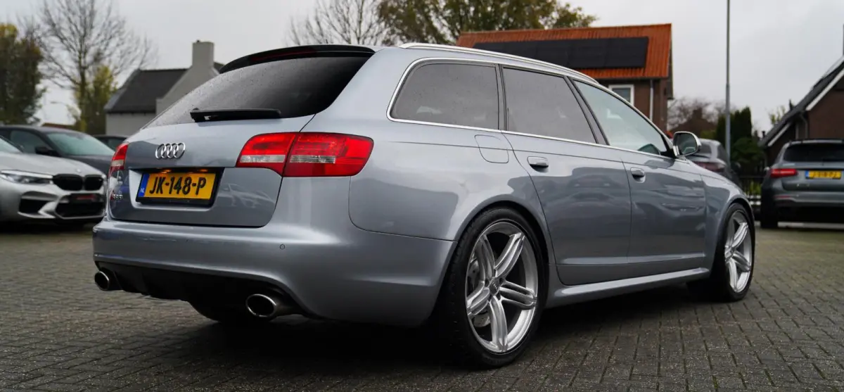 5.0 TFSI RS 6 | 100% onderhouden | Youngtimer | Sport uitlaat | TOP conditie | Cruise control | Luxe Leder |