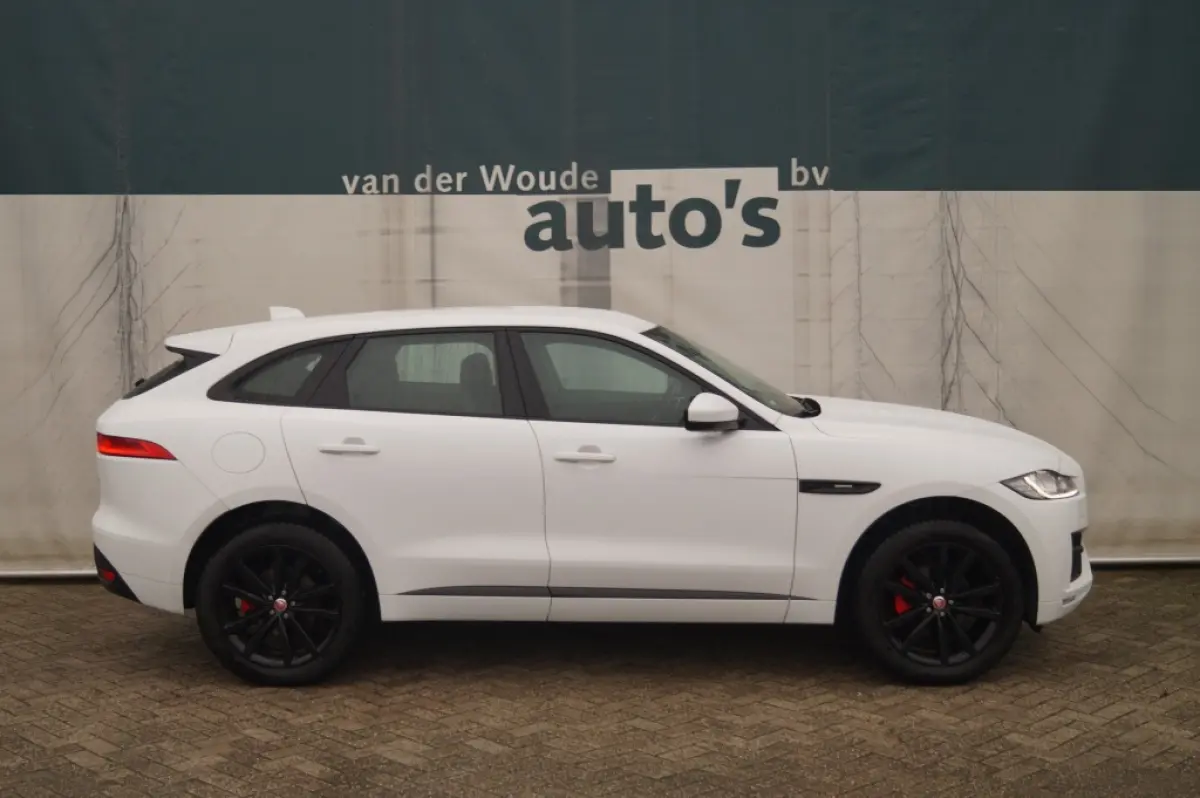 2.0d 180pk Automaat AWD R-Sport Business Pack