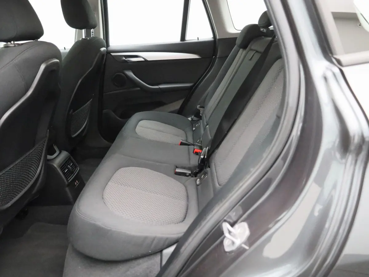 xDrive25e Executive | Automaat | Camera | Navigatie | Climate Control |