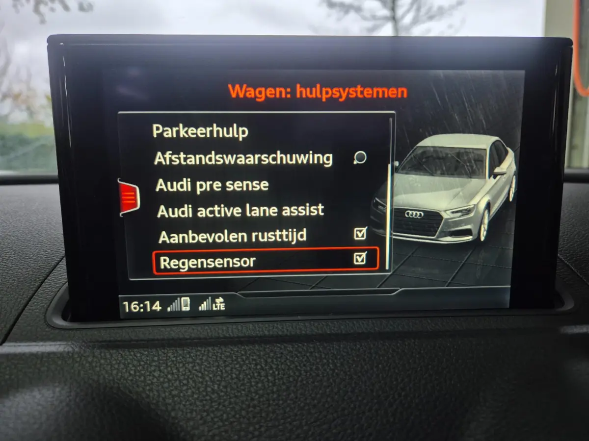 3x 1e eig. S Line Edition Massage Android CarPlay Apple Virtual dash Adaptieve Cruise Line Assist Navi NAP 1.5 TFSI Sport