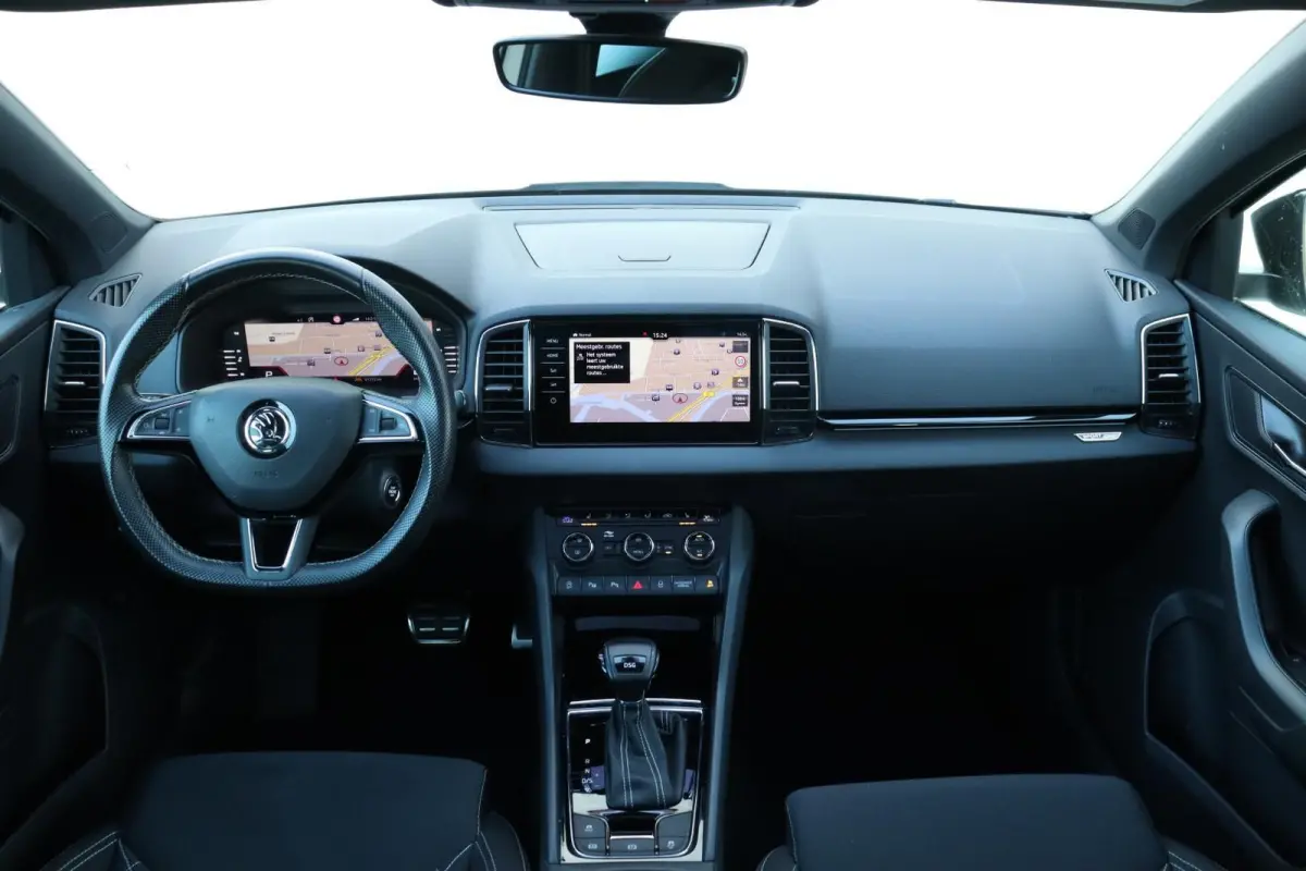 1.5 TSI / 150 PK / DSG / Sportline / Panorama / Virtual Cockpit / Camera / Cruise Control / 18"!