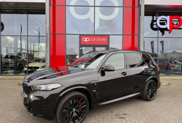 XDrive50e Launch Edition M-Pakket