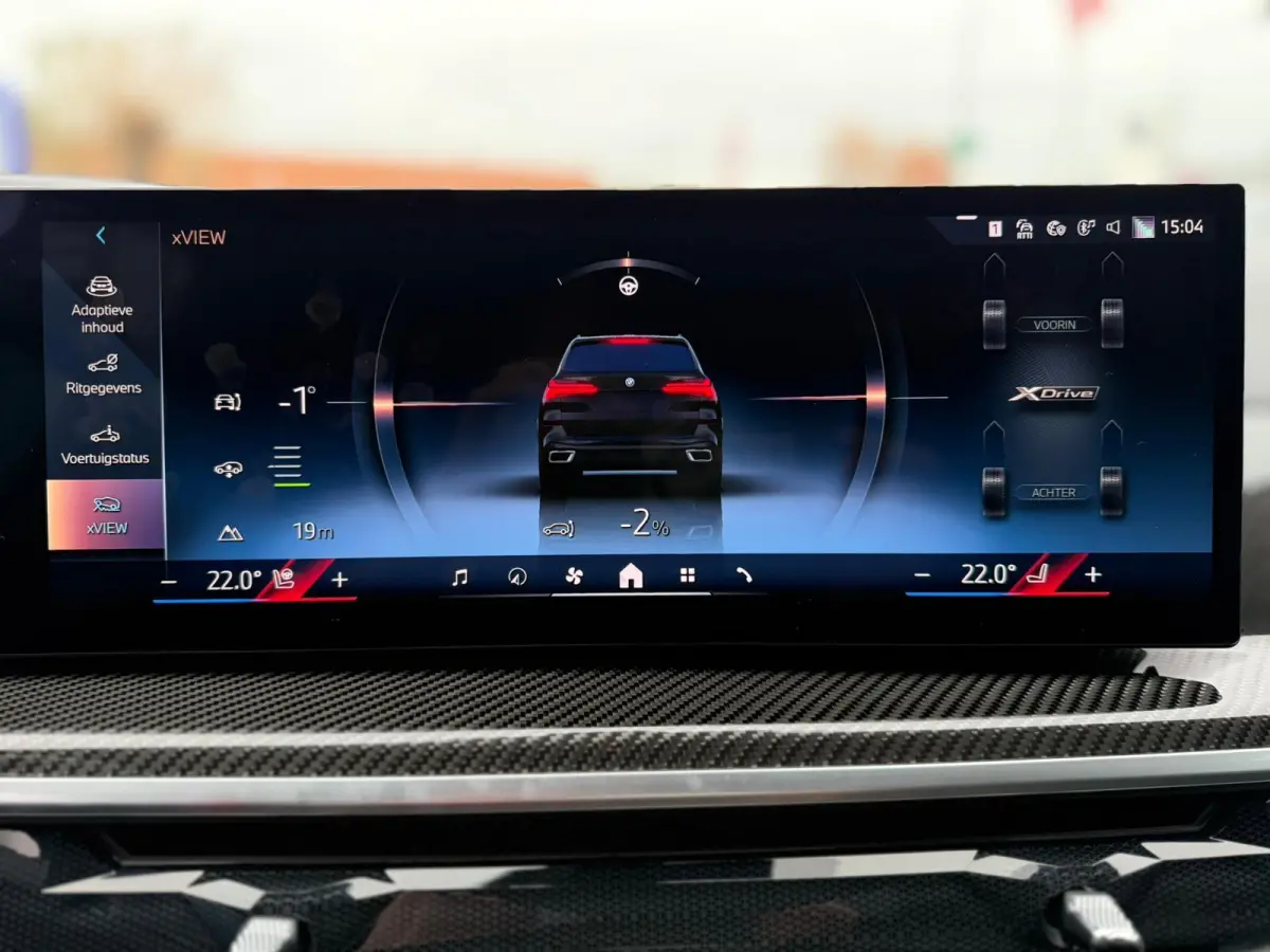XDrive50e Launch Edition M-Pakket