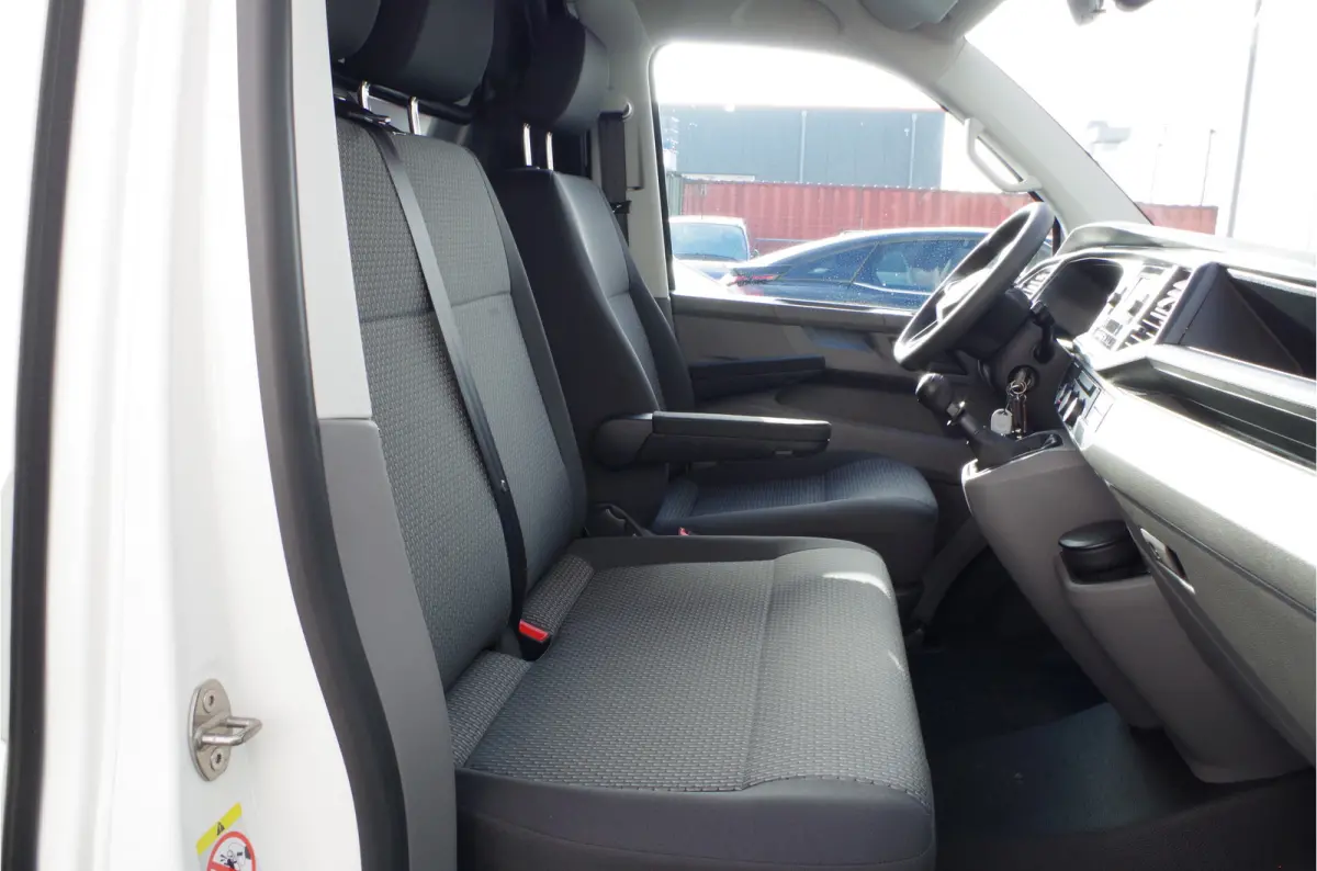 2.0 TDI L1H1 28 > 150pk/cruise control/3zit/bluetooth/7803
