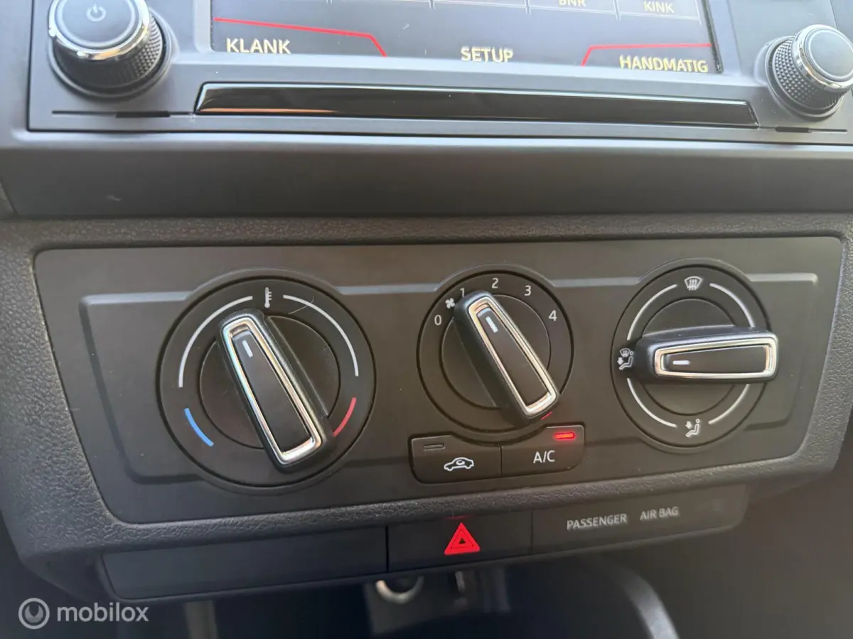 1.0 EcoTSI 95PK Style Connect Stationwagen