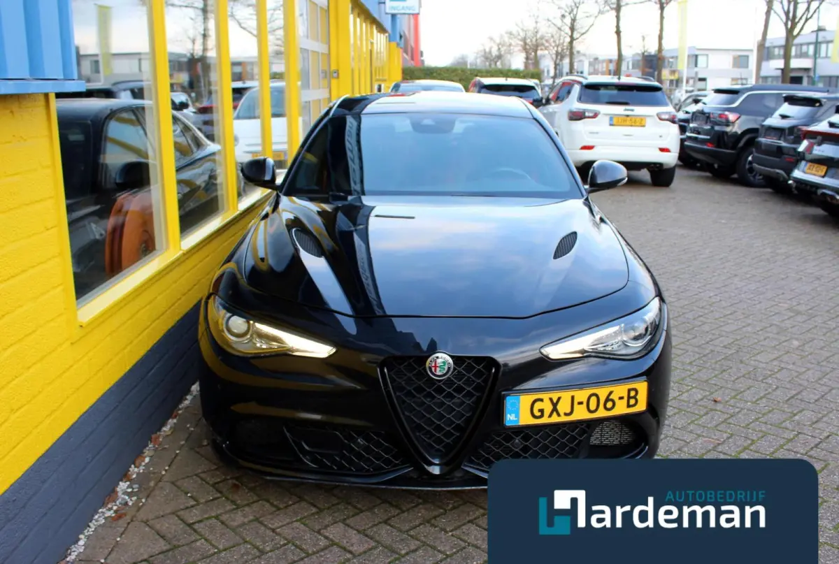 2.9 V6 Quadrifoglio