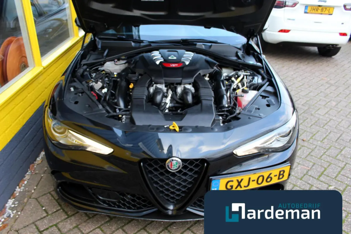 2.9 V6 Quadrifoglio