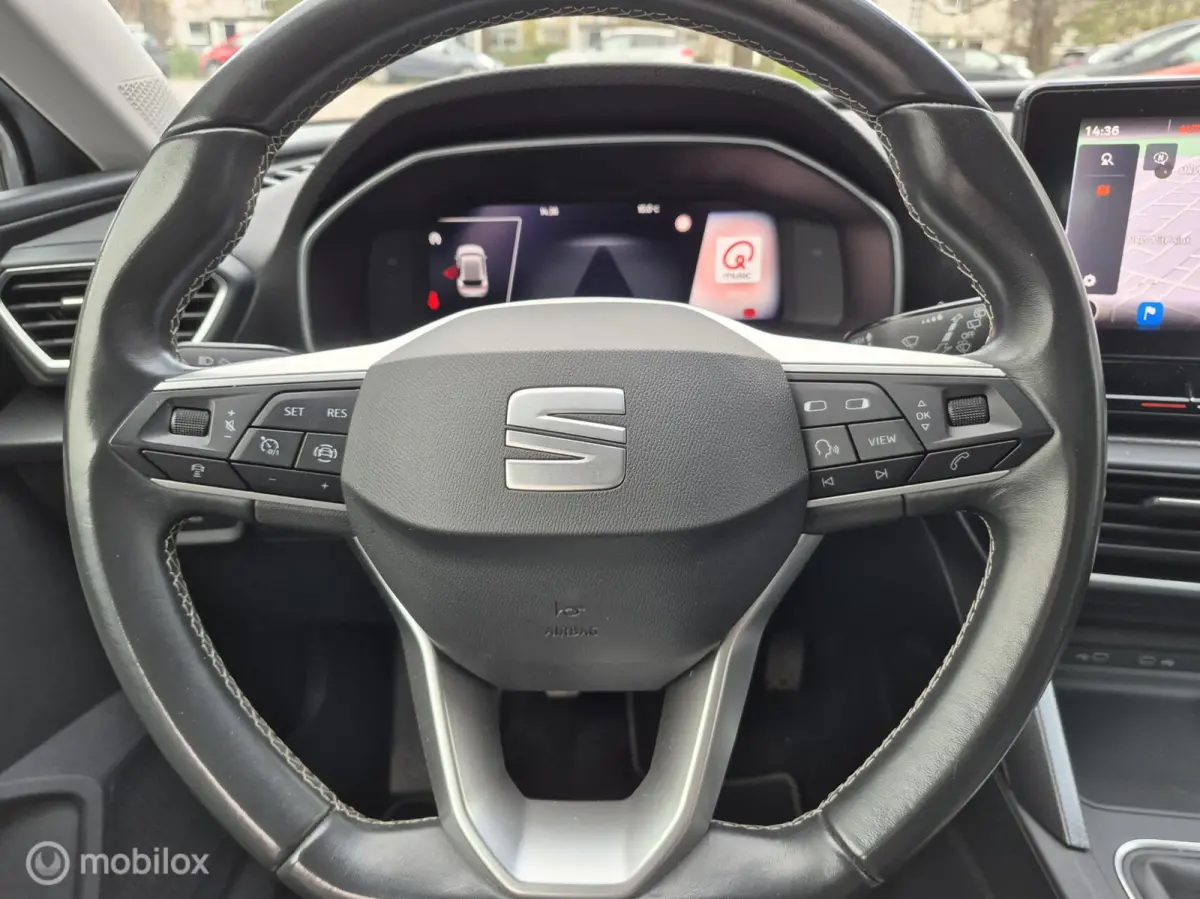 1.0 TSI STYLE BUSINESS INTENSE • CAMERA • CARPLAY •