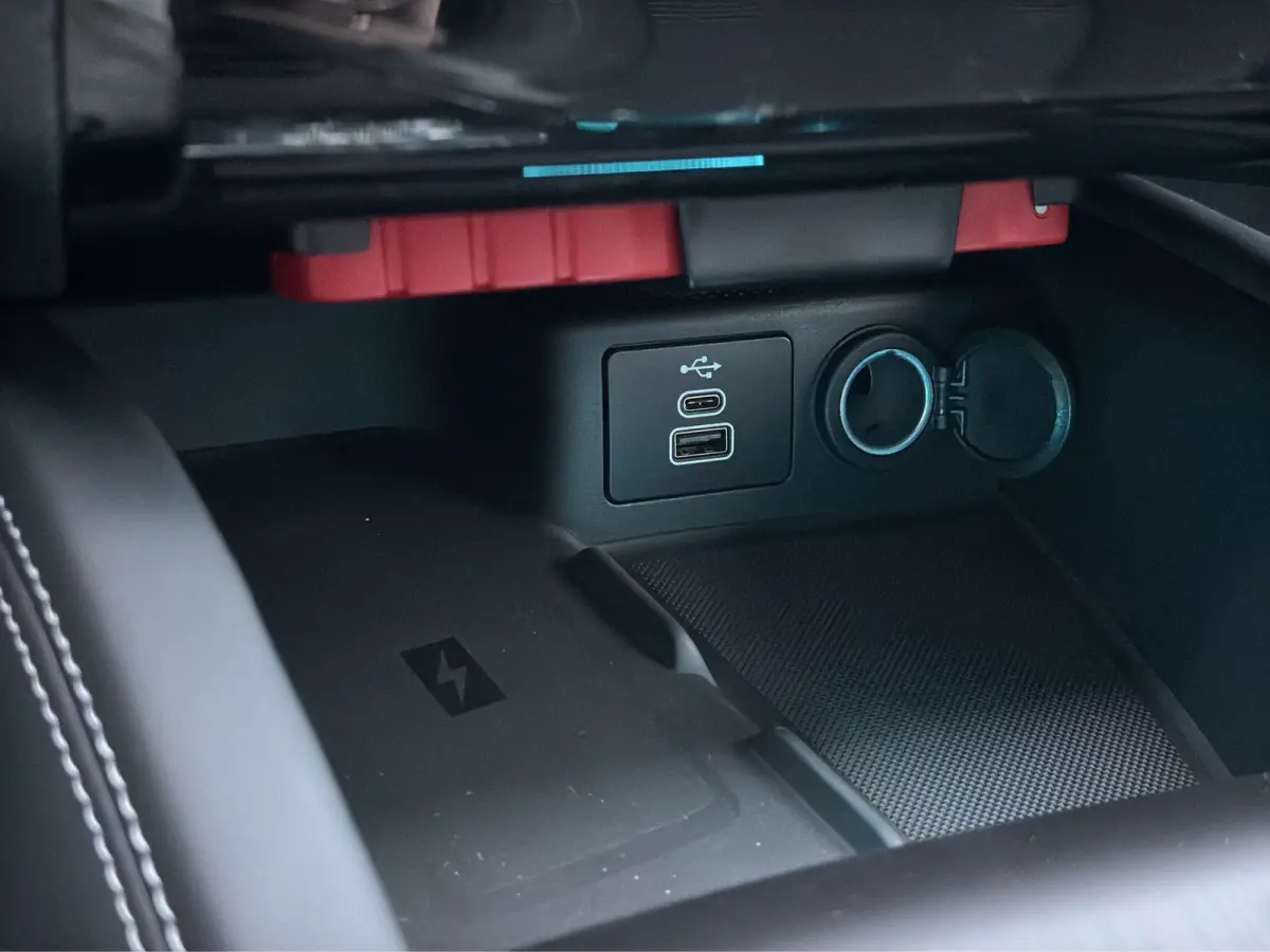 2.5 PHEV Sound Edition | Direct Leverbaar! | Uniek | B&O Audio | Pano