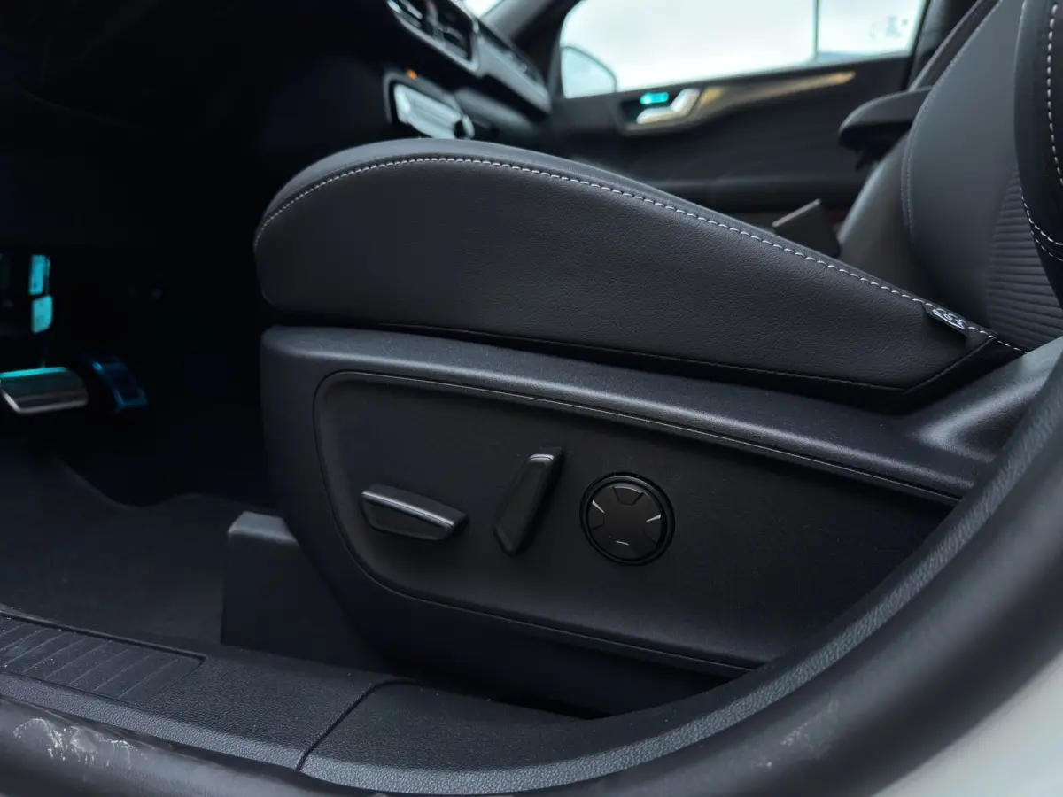 2.5 PHEV Sound Edition | Direct Leverbaar! | Uniek | B&O Audio | Pano