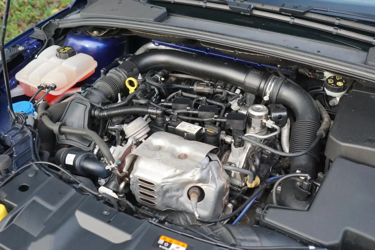1.0 Ecoboost 125pk ST-Line - Deep Impact Blue - Carplay/360 camera/Nav