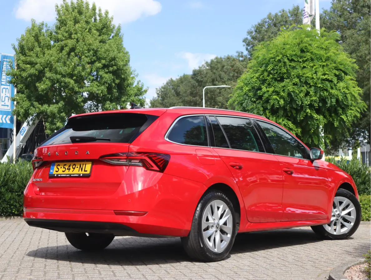 1.0 TSI Business Edition Navi / Climate / Stoelverw / Btw auto