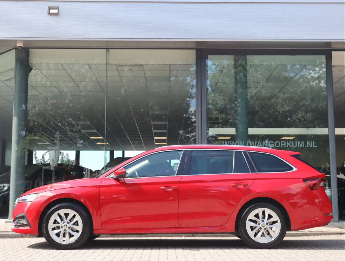 1.0 TSI Business Edition Navi / Climate / Stoelverw / Btw auto