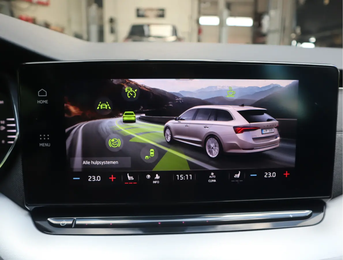 1.0 TSI Business Edition Navi / Climate / Stoelverw / Btw auto