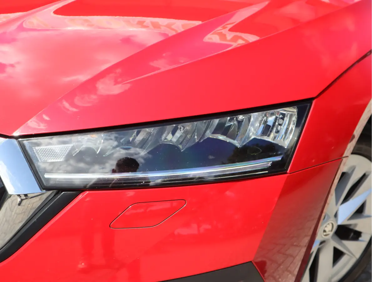 1.0 TSI Business Edition Navi / Climate / Stoelverw / Btw auto