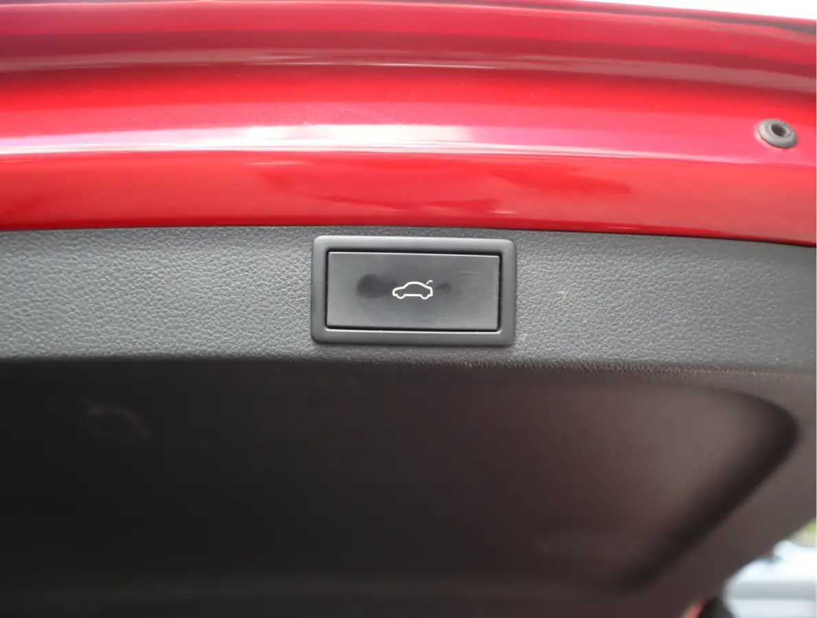 1.0 TSI Business Edition Navi / Climate / Stoelverw / Btw auto