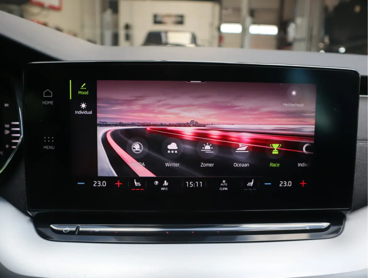 1.0 TSI Business Edition Navi / Climate / Stoelverw / Btw auto