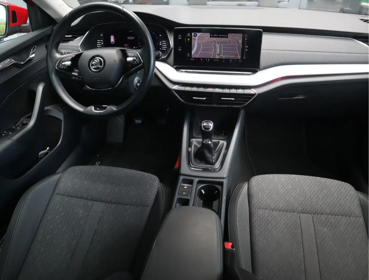 1.0 TSI Business Edition Navi / Climate / Stoelverw / Btw auto