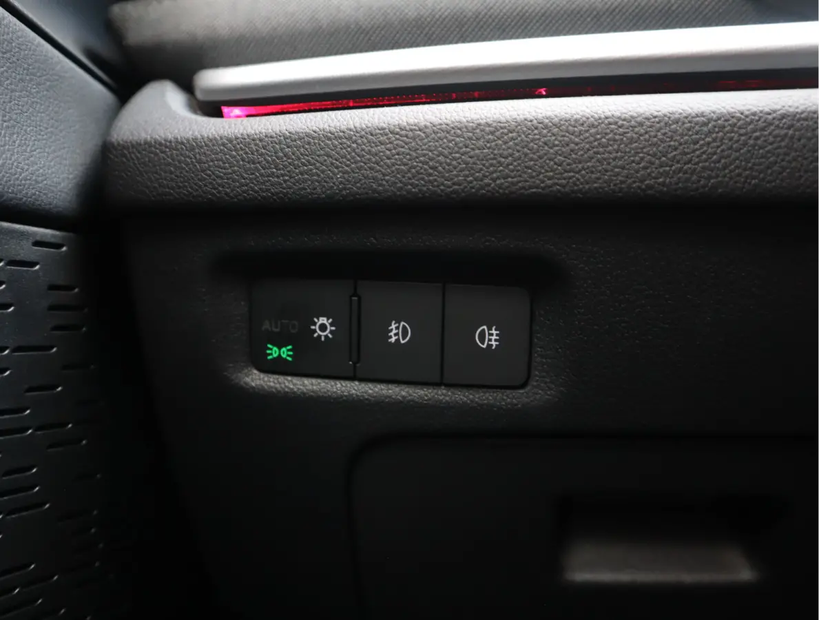 1.0 TSI Business Edition Navi / Climate / Stoelverw / Btw auto