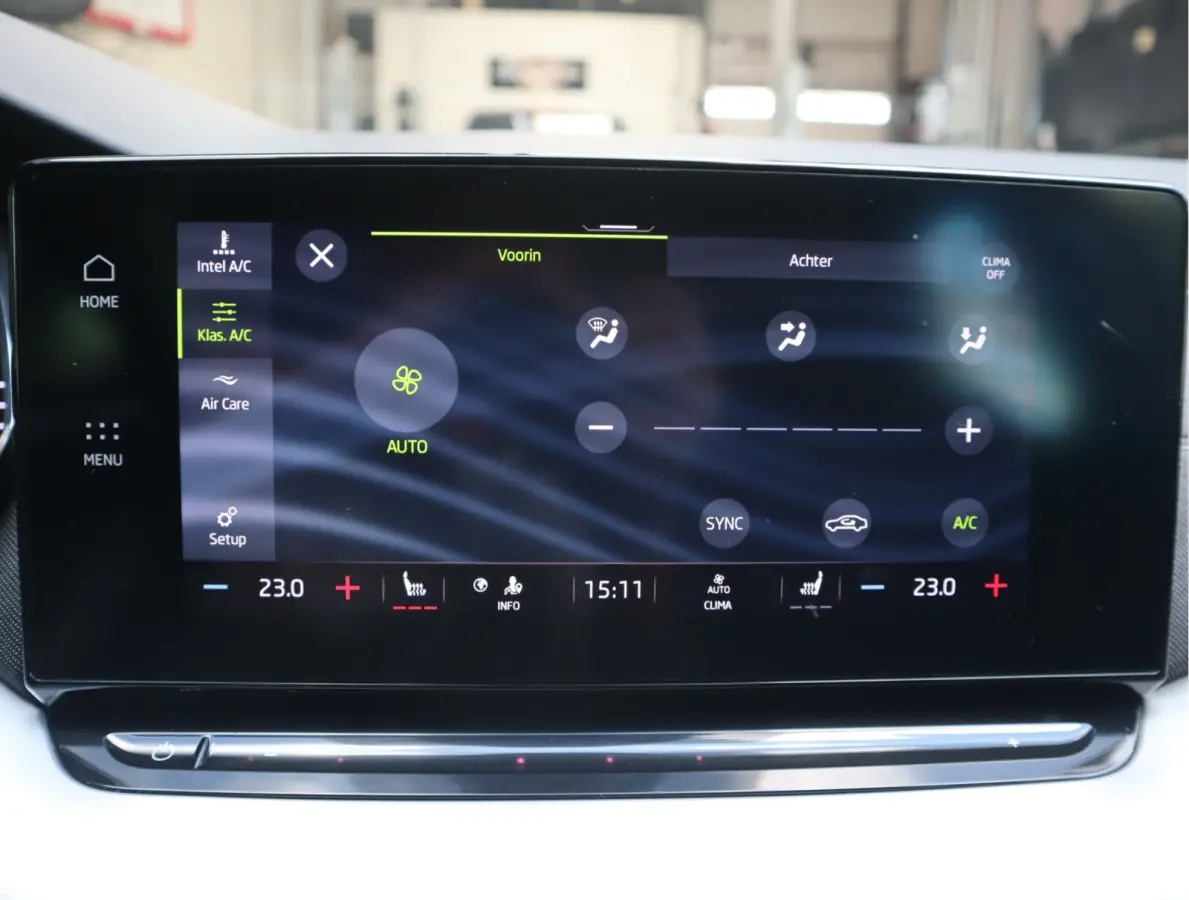 1.0 TSI Business Edition Navi / Climate / Stoelverw / Btw auto
