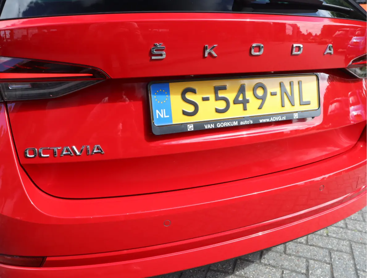 1.0 TSI Business Edition Navi / Climate / Stoelverw / Btw auto