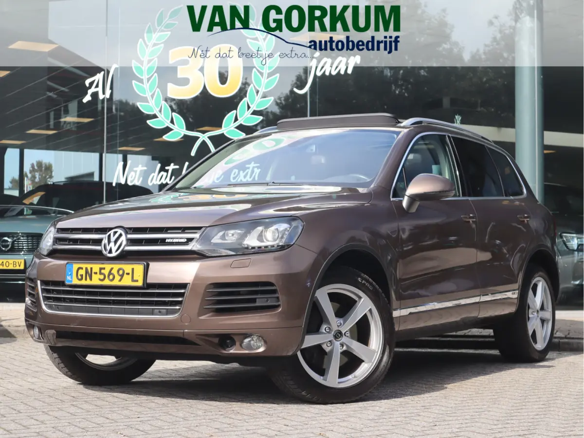 3.0 TSI Hybrid Highline Navi  /Leder / Luchtvering / Volledig onderhouden / Keurige auto