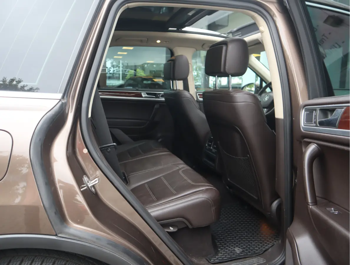 3.0 TSI Hybrid Highline Navi  /Leder / Luchtvering / Volledig onderhouden / Keurige auto