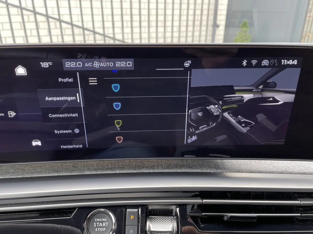 136pk Hybrid GT First Edition (Elektrische Klep - Stoel-/- stuurverwarming - Adaptieve Cruise Controle - Camera - Keyless Entry - LED Matrix - Automatische Airco)