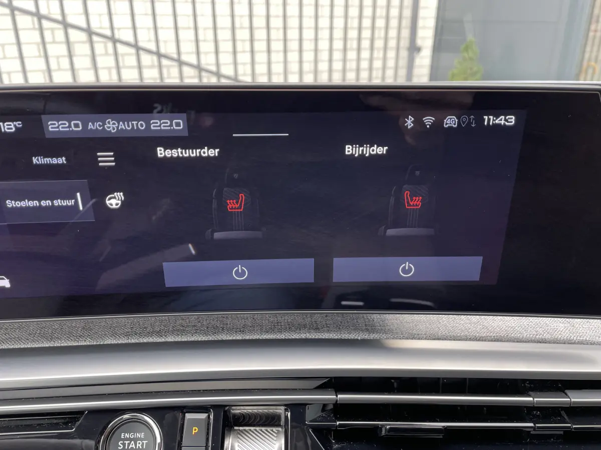 136pk Hybrid GT First Edition (Elektrische Klep - Stoel-/- stuurverwarming - Adaptieve Cruise Controle - Camera - Keyless Entry - LED Matrix - Automatische Airco)