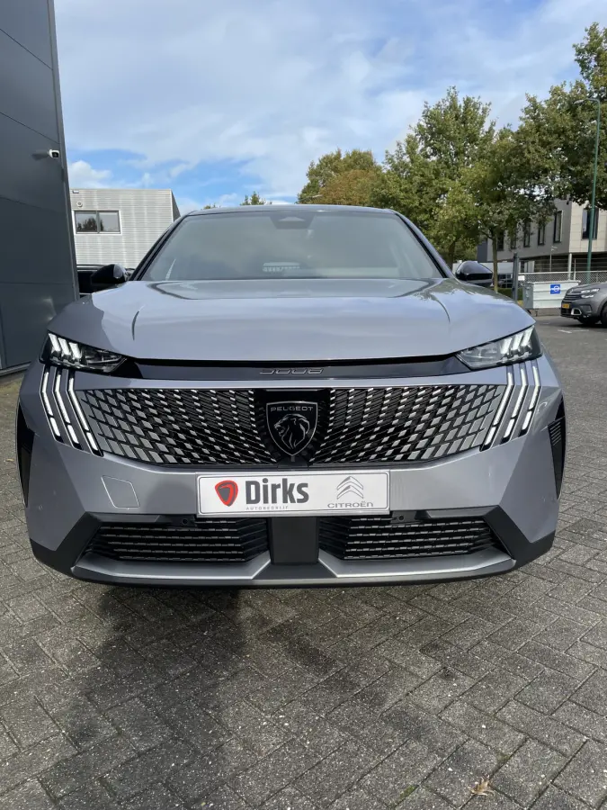 136pk Hybrid GT First Edition (Elektrische Klep - Stoel-/- stuurverwarming - Adaptieve Cruise Controle - Camera - Keyless Entry - LED Matrix - Automatische Airco)